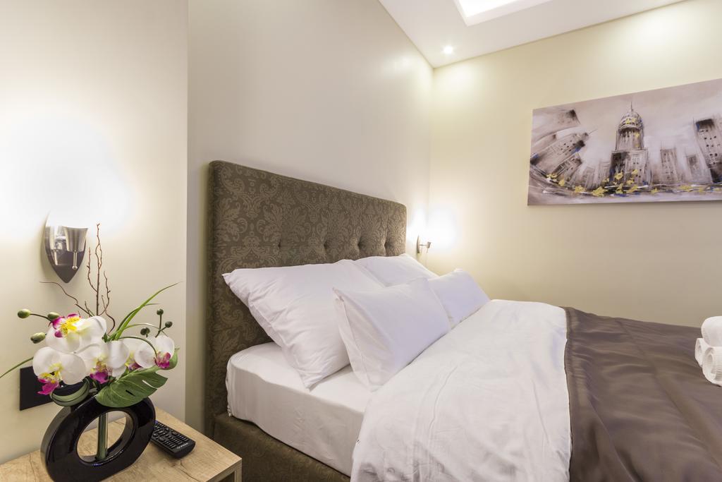 Boutique Hotel Madison Beograd Bagian luar foto