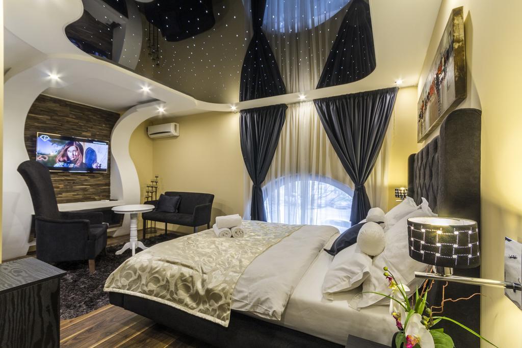 Boutique Hotel Madison Beograd Bagian luar foto