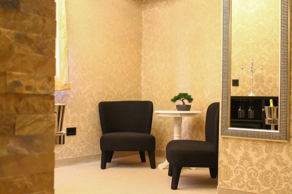 Boutique Hotel Madison Beograd Bagian luar foto