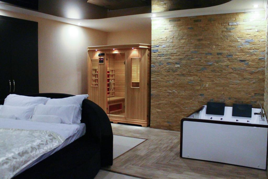 Boutique Hotel Madison Beograd Bagian luar foto
