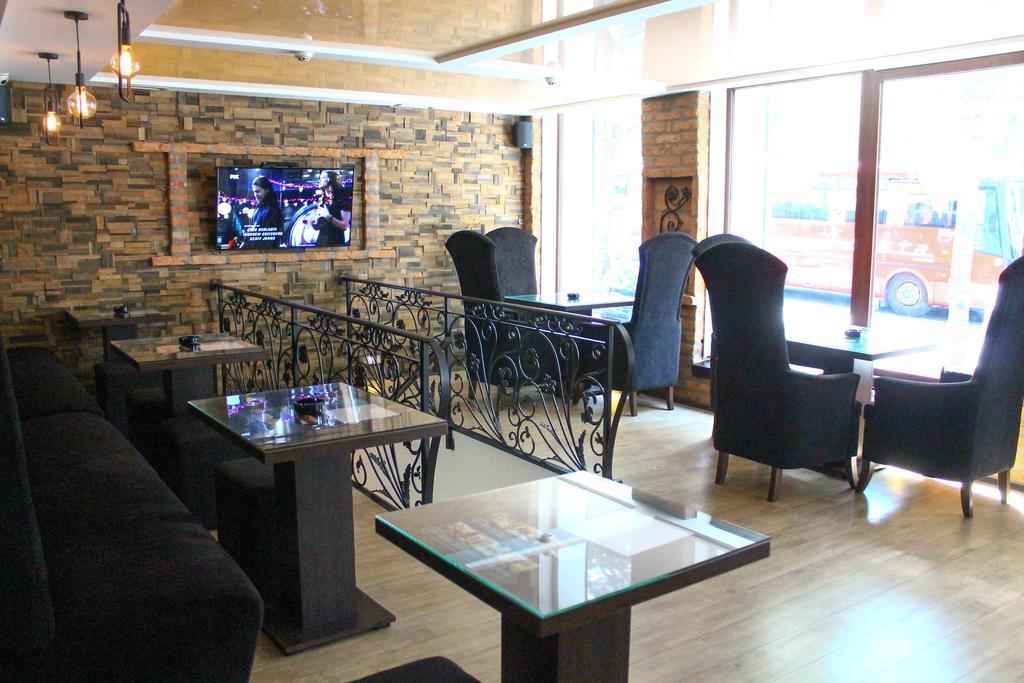 Boutique Hotel Madison Beograd Bagian luar foto